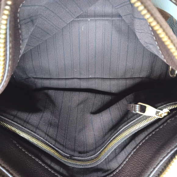 Louis Vuitton Audacieuse Empreinte Brown Leather and Suede Bag PM  Shoulder Bag - Picture 14 of 17
